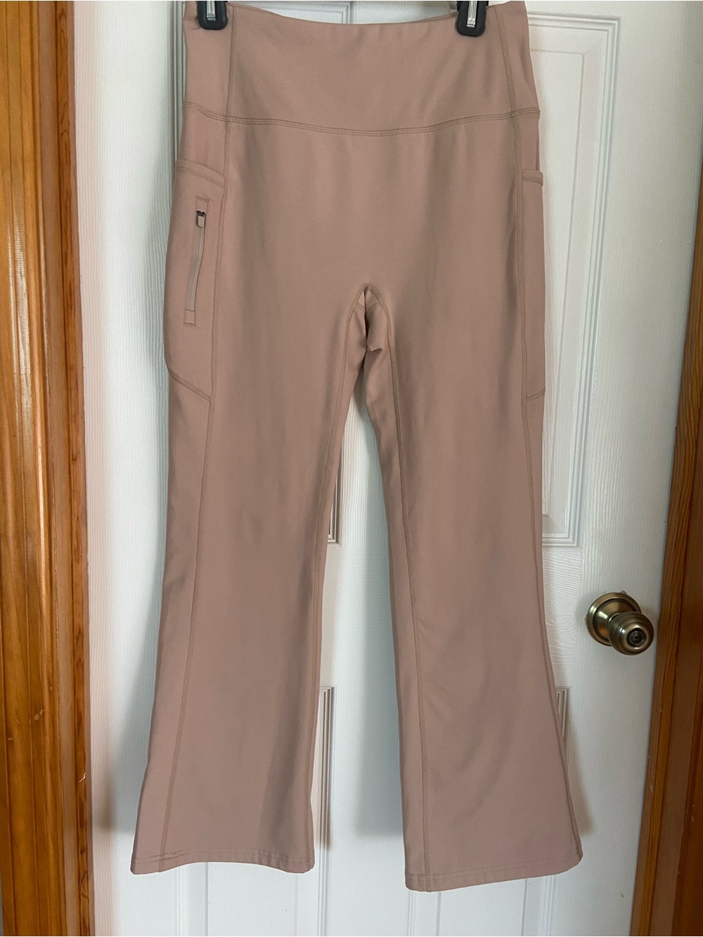 Santiny Flare Leggings 28.5” Inseam Taupe High Rise Athletic Pants Pockets NWOT